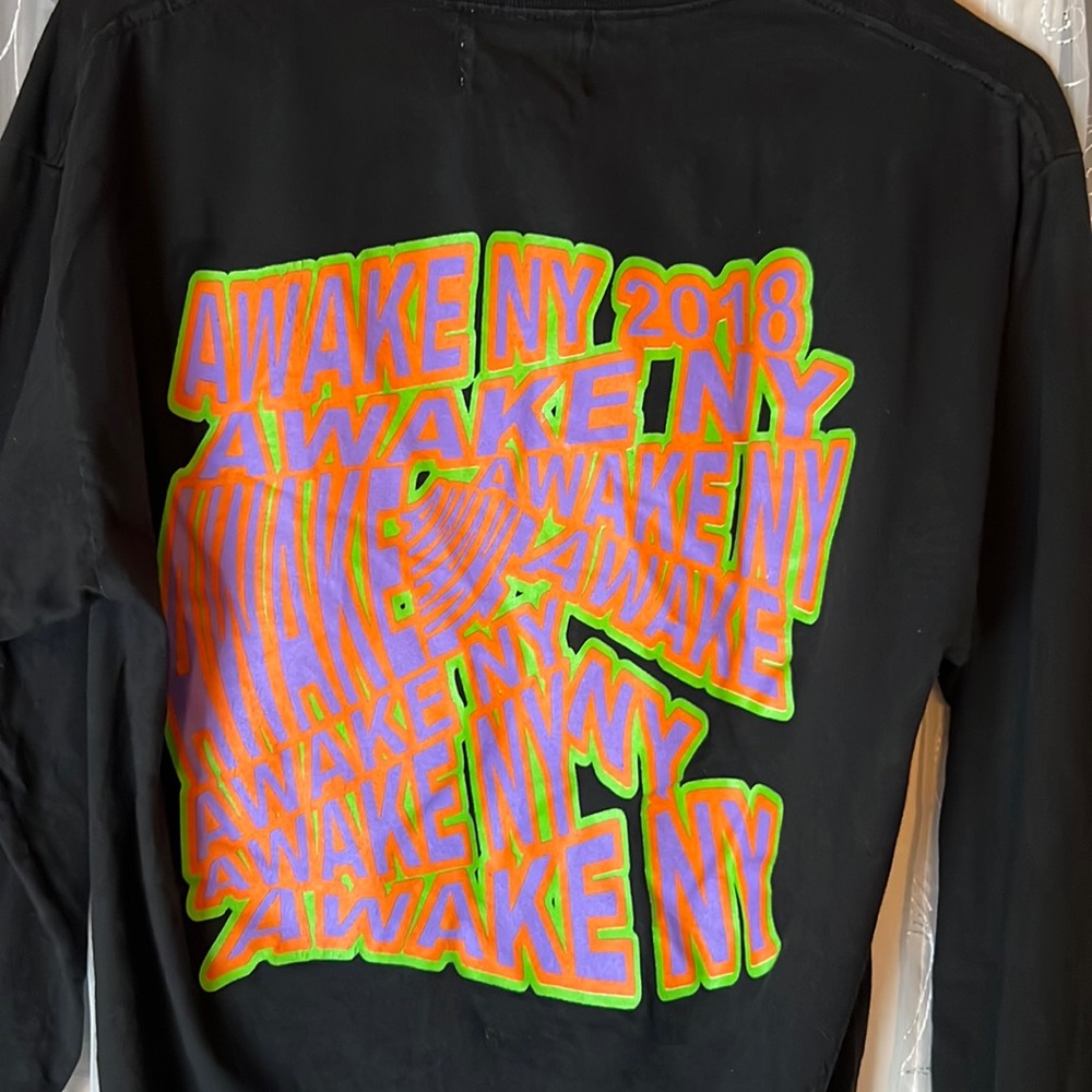 Awake NY 2018 Wave Logo Long Sleeves T-Shirt Men’s Size Medium Black